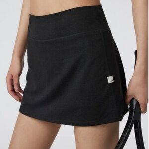 Vuori Performance Skirt Black Heather Size Large Skirt